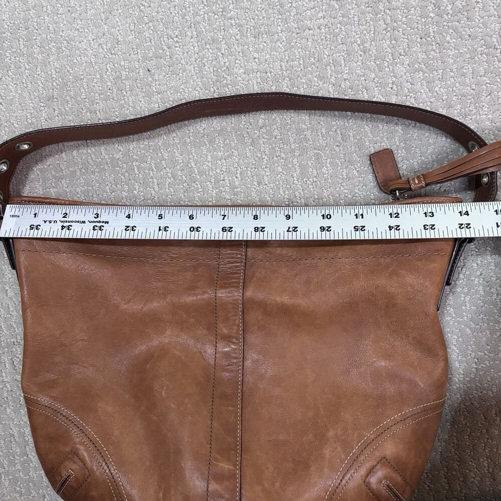 Vintage 2006 Coach Soho Hobo Brown Leather Shoulder Bag Purse Tassel F08A03 - Picture 4 of 13